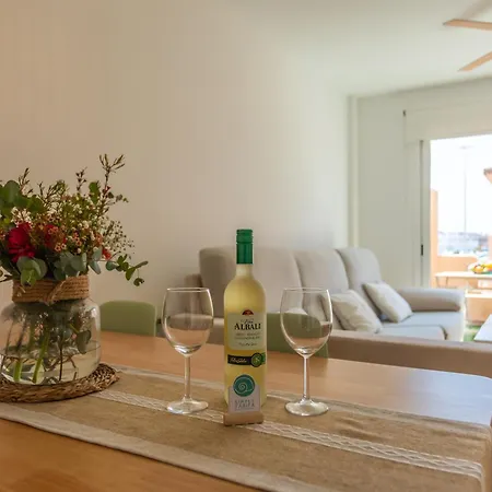 Apartment 1st Line Beach, Pool, Terrace & Fibre Wifi Tarifa